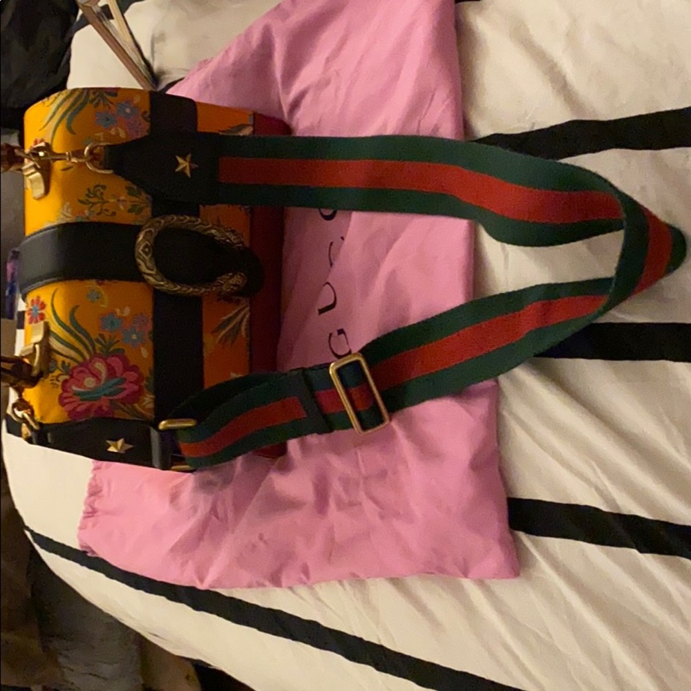 Gucci Dionysus Bag - Picture 3 of 7